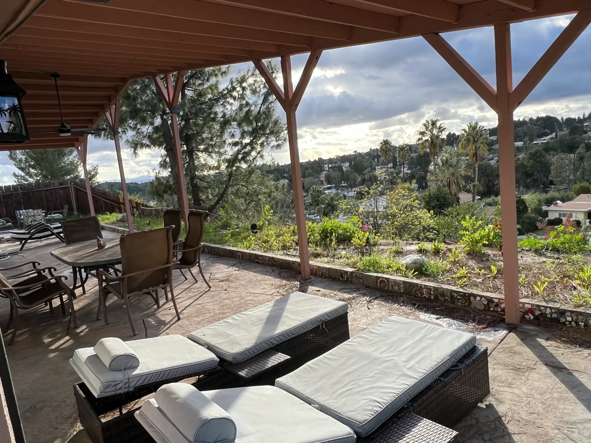 rs=w 2560,h 1920 (39)